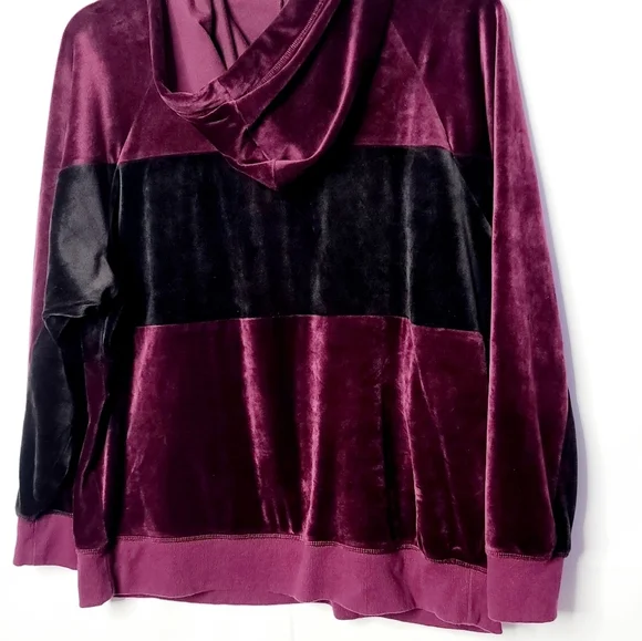 NWOT Champion Elite soft plush pullover sweatshirt - Picture 9 of 10